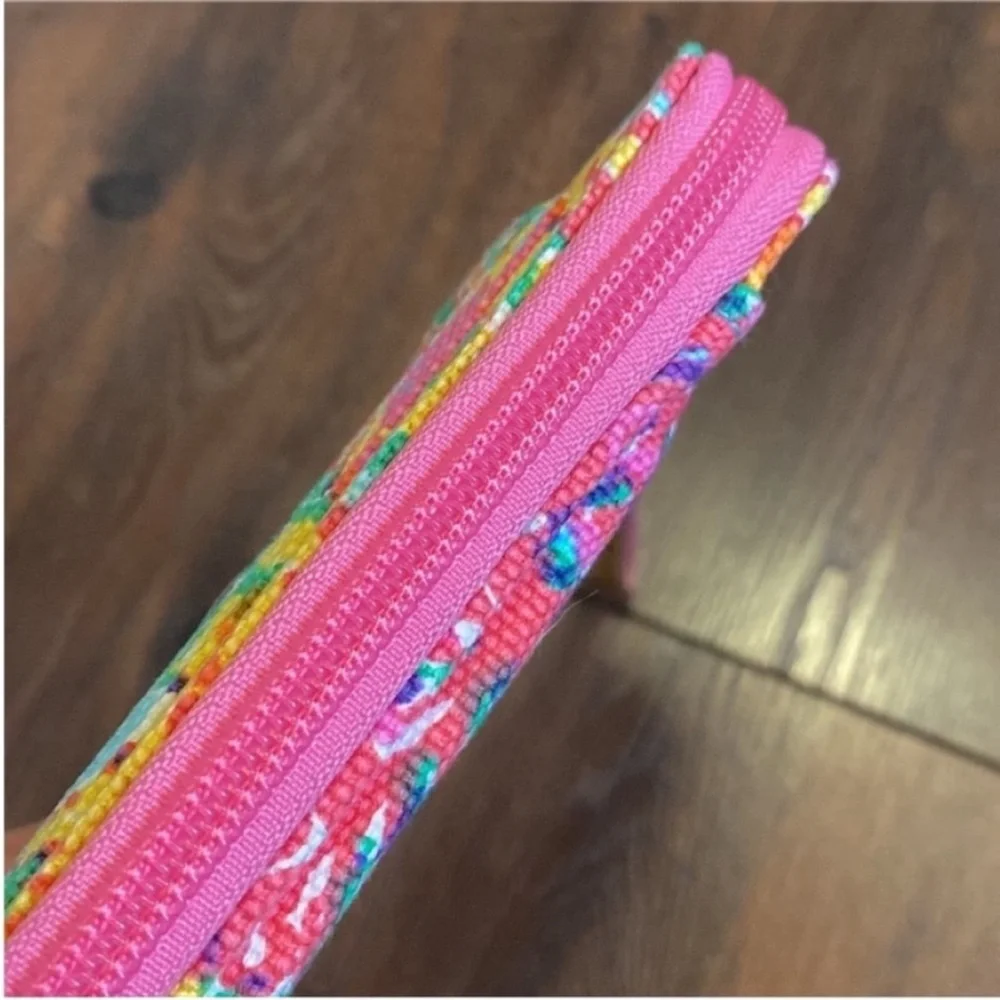 Lilly Pulitzer Wallet Tiki Palm Wristlet Wallet Pink - Picture 11 of 11